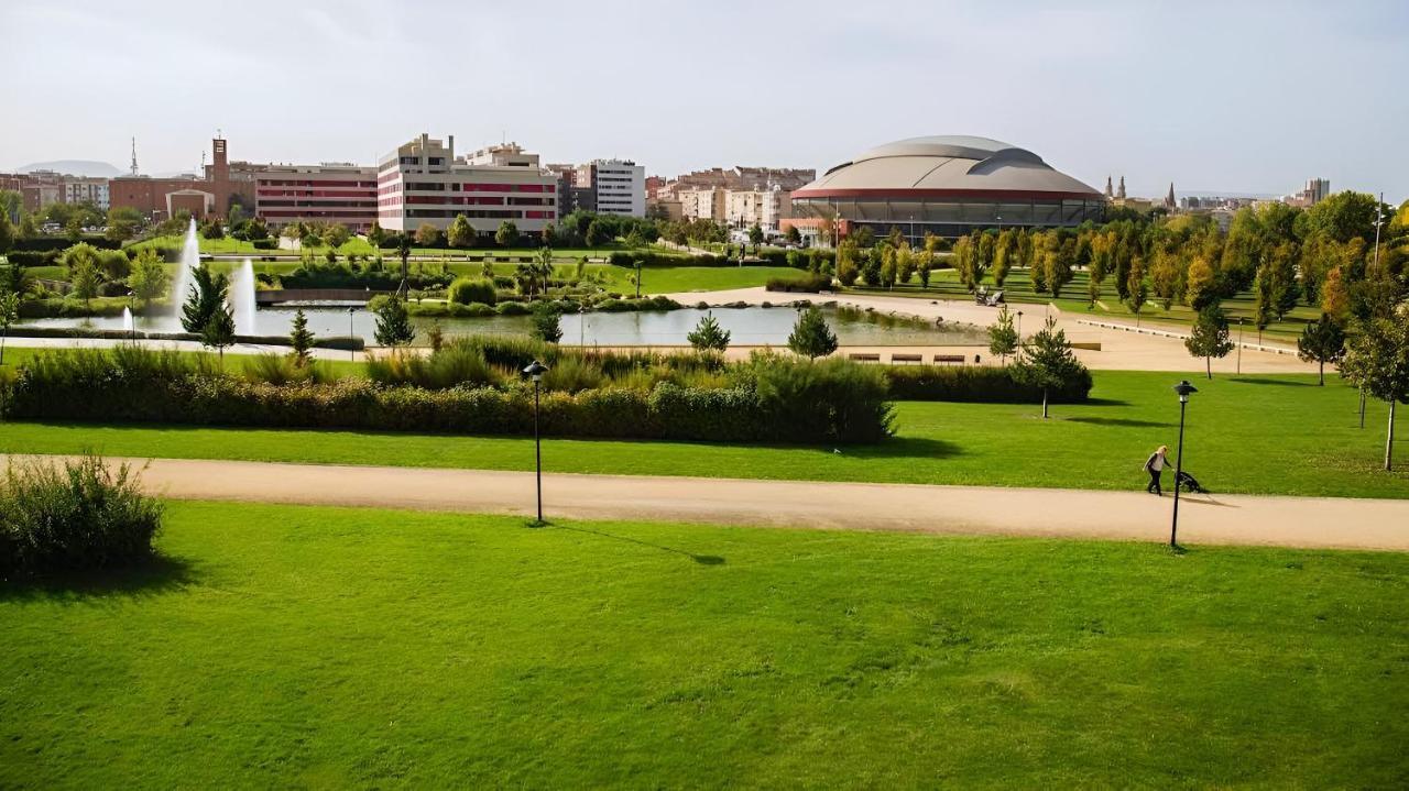 Jardines Del Ebro, 8 Pax, Ideal Grupos Логроньйо Екстер'єр фото